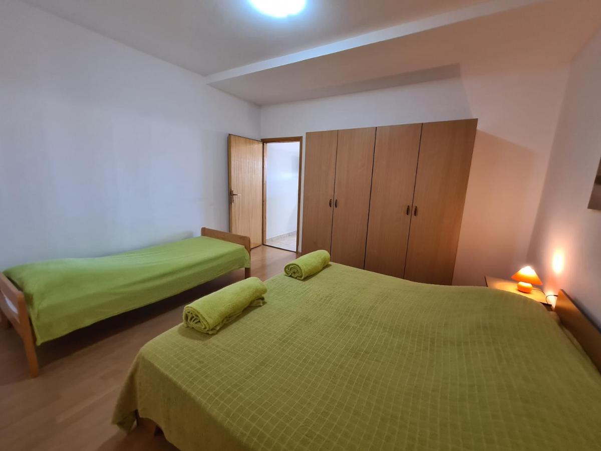 Apartments Barbati Kustići エクステリア 写真