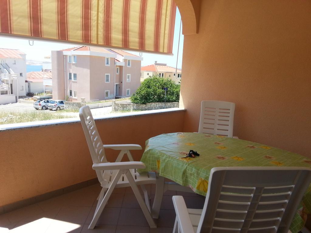 Apartments Barbati Kustići 部屋 写真